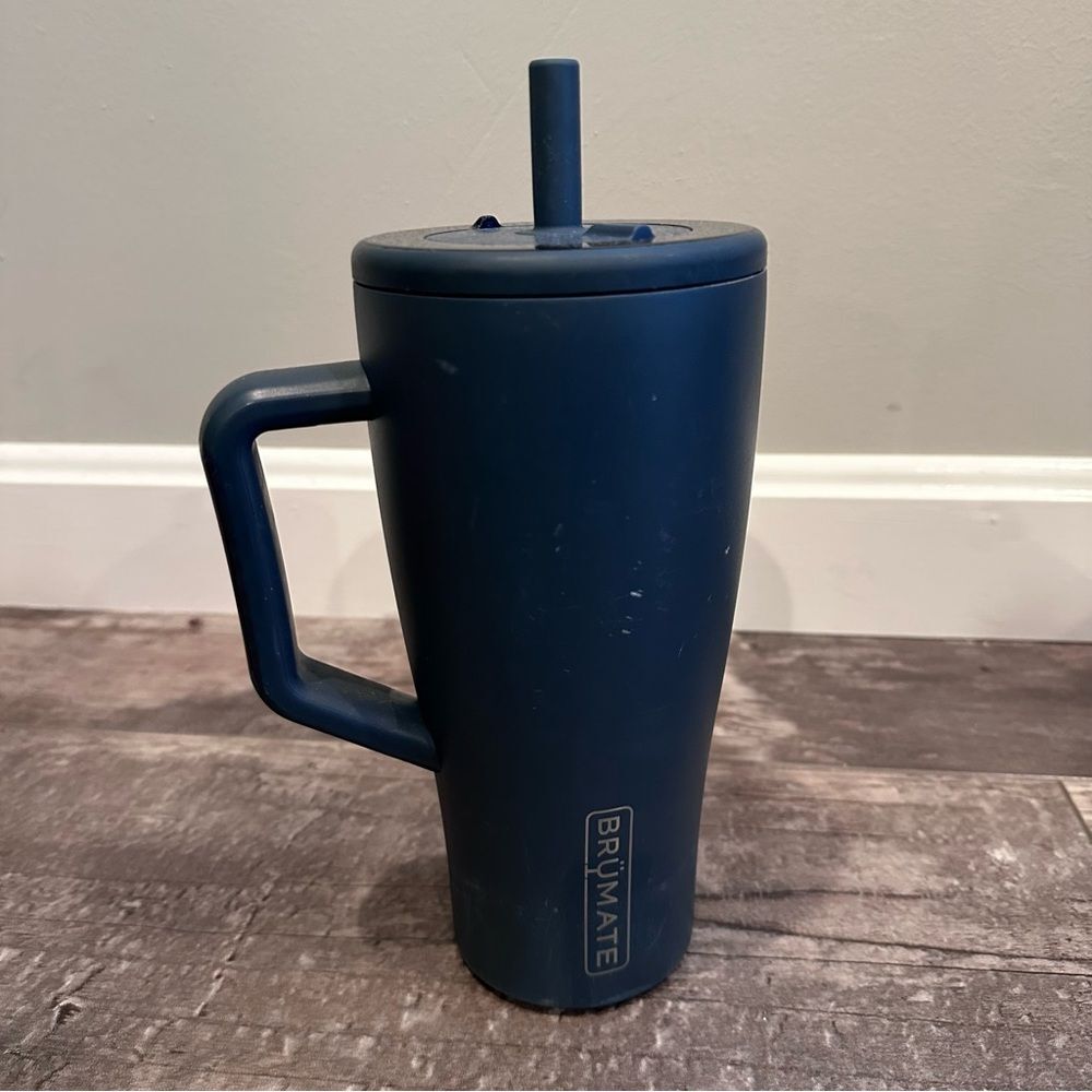 BrüMate Navy Blue 30 oz Era Tumbler with Handle